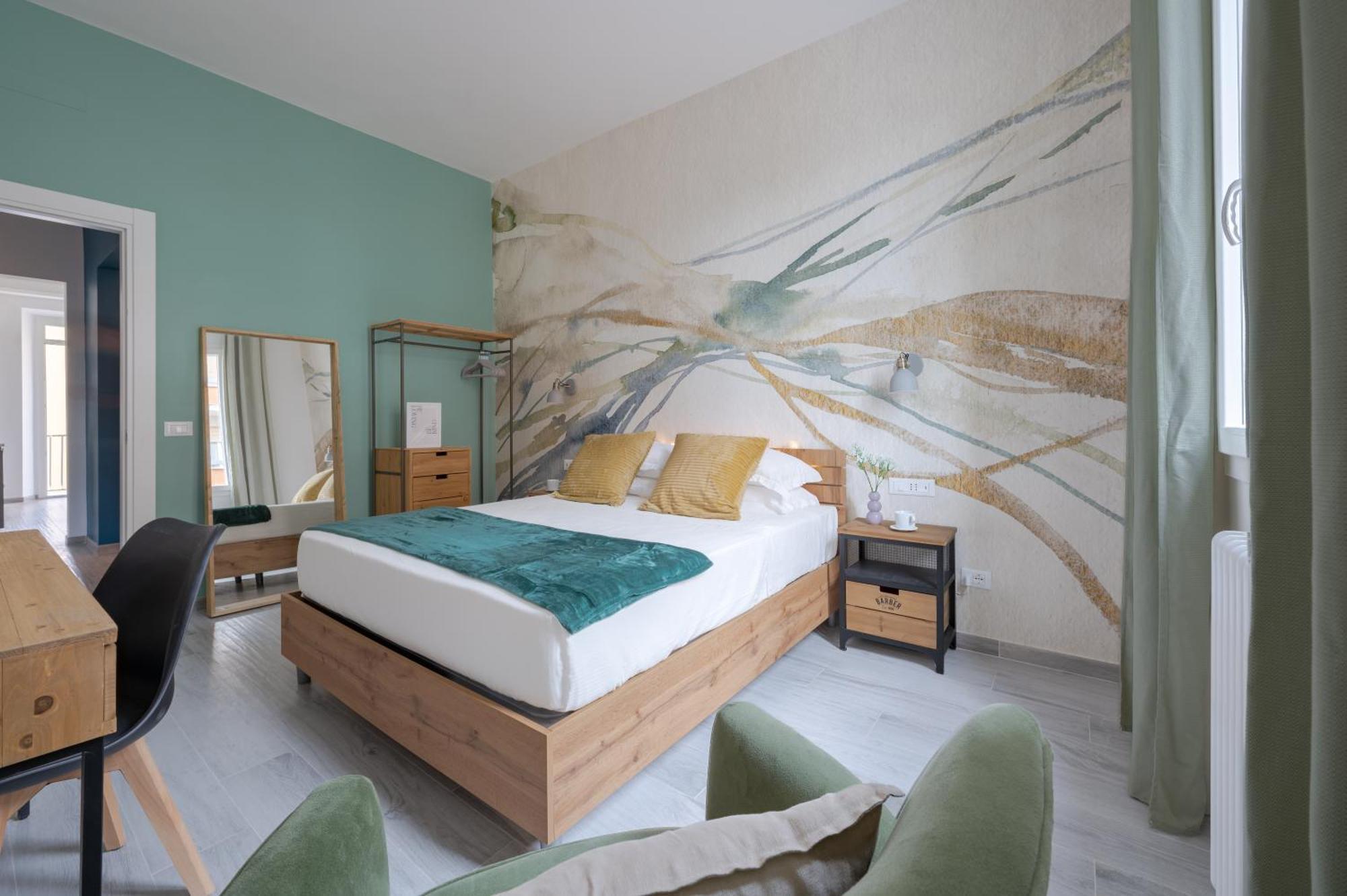 Via Pollaiolo, 55 - Charming - Comfort E Stile A 350mt Dal Tram! First Floor With Elevator And Car Places On Street Appartement
