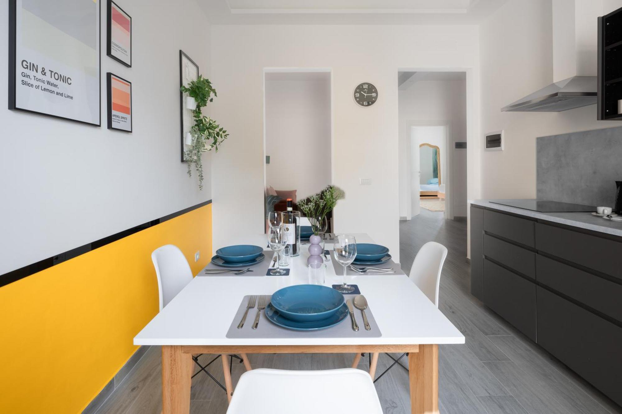 Appartement Via Pollaiolo, 55 - Charming - Comfort E Stile A 350mt Dal Tram! First Floor With Elevator And Car Places On Street