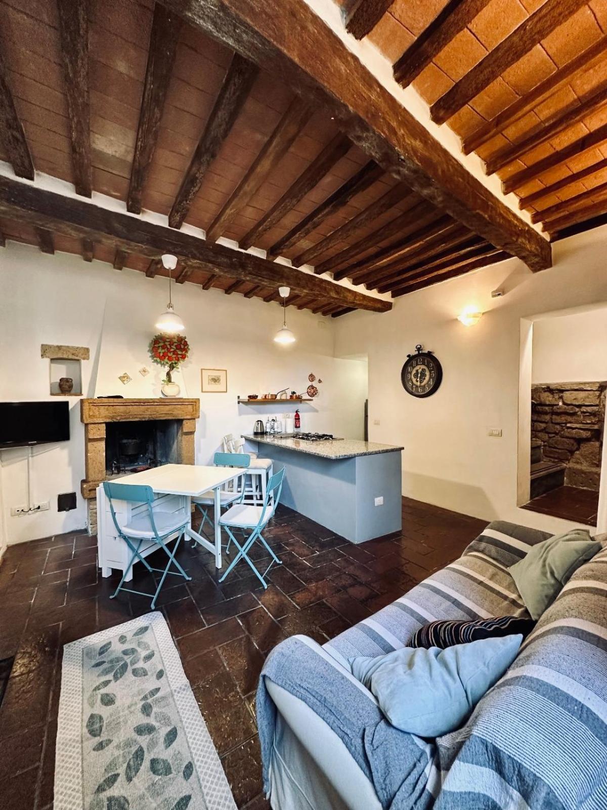 Santa Monaca Medieval Appartement *