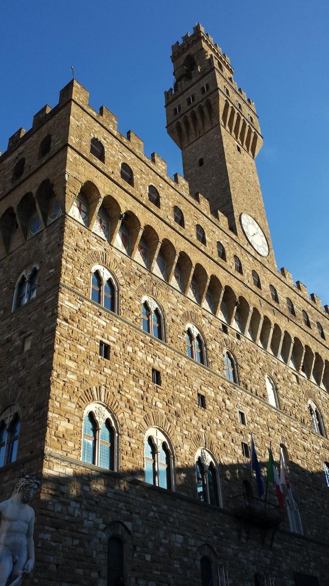Uffizi-ponte Vecchio * Florence