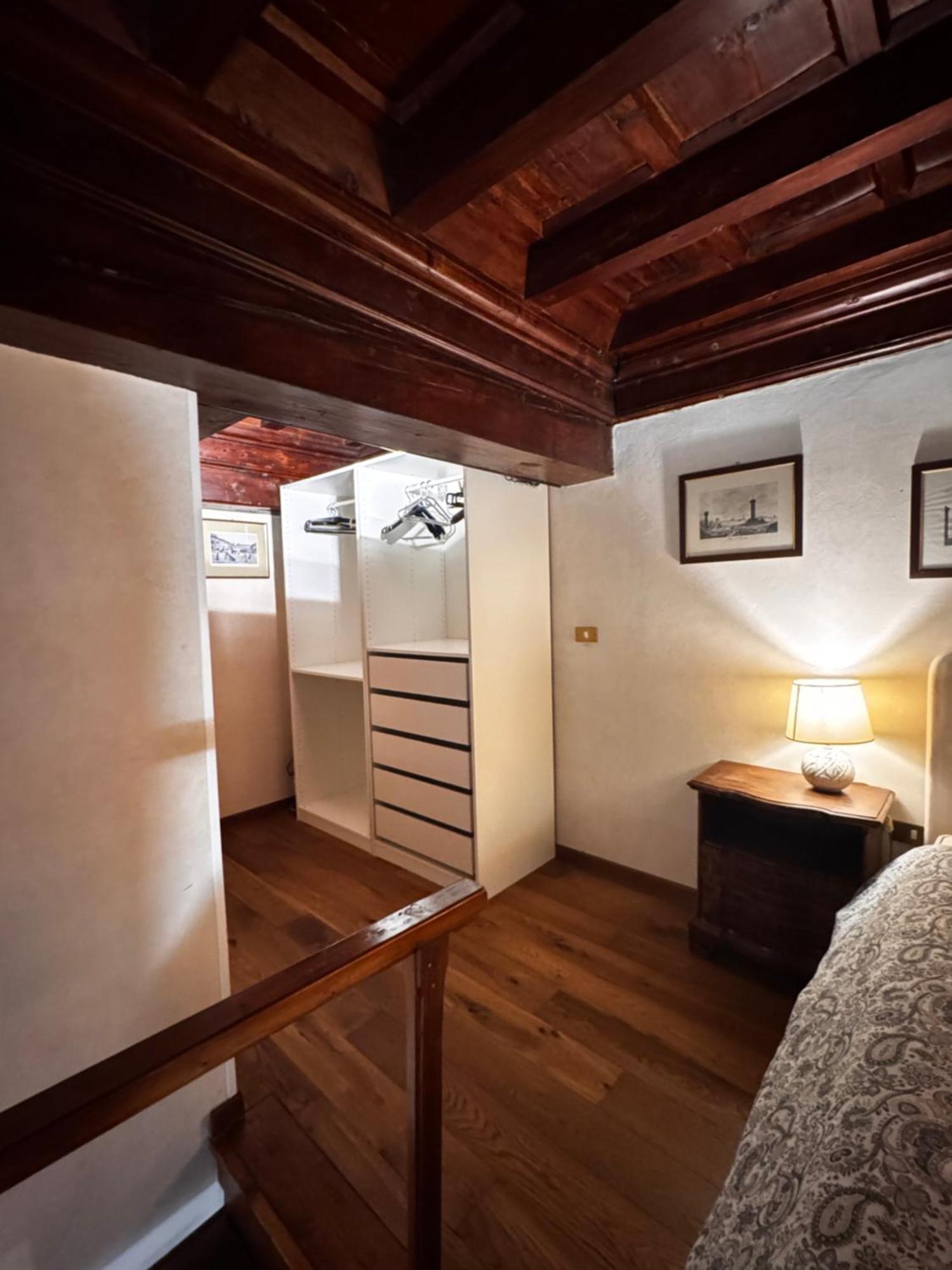 Brunelleschi - 14th Century Just 120 Steps From Cathedral - Intero Apartment