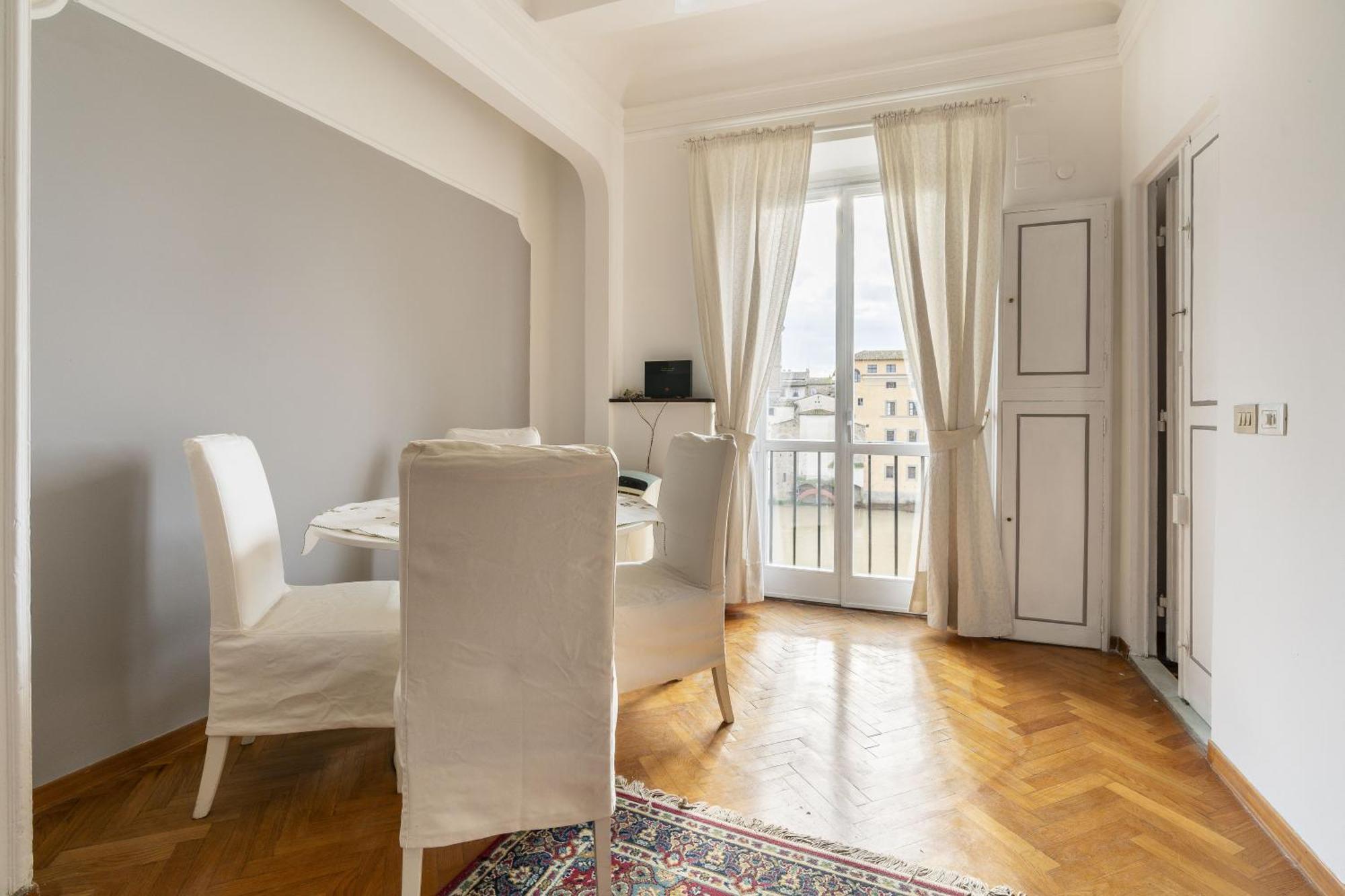 Apartment Acciaiuoli 18 Florence