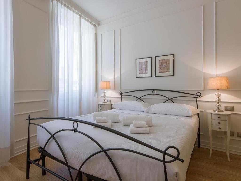 Signoria View- Scenic Overlooking Loft Apartment