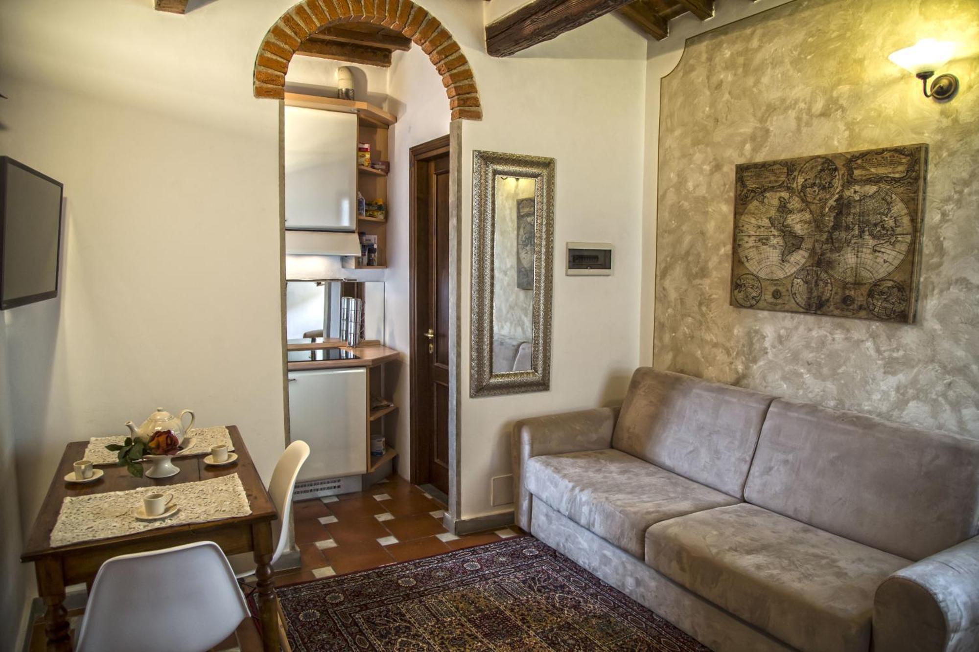 San Frediano Apartment *