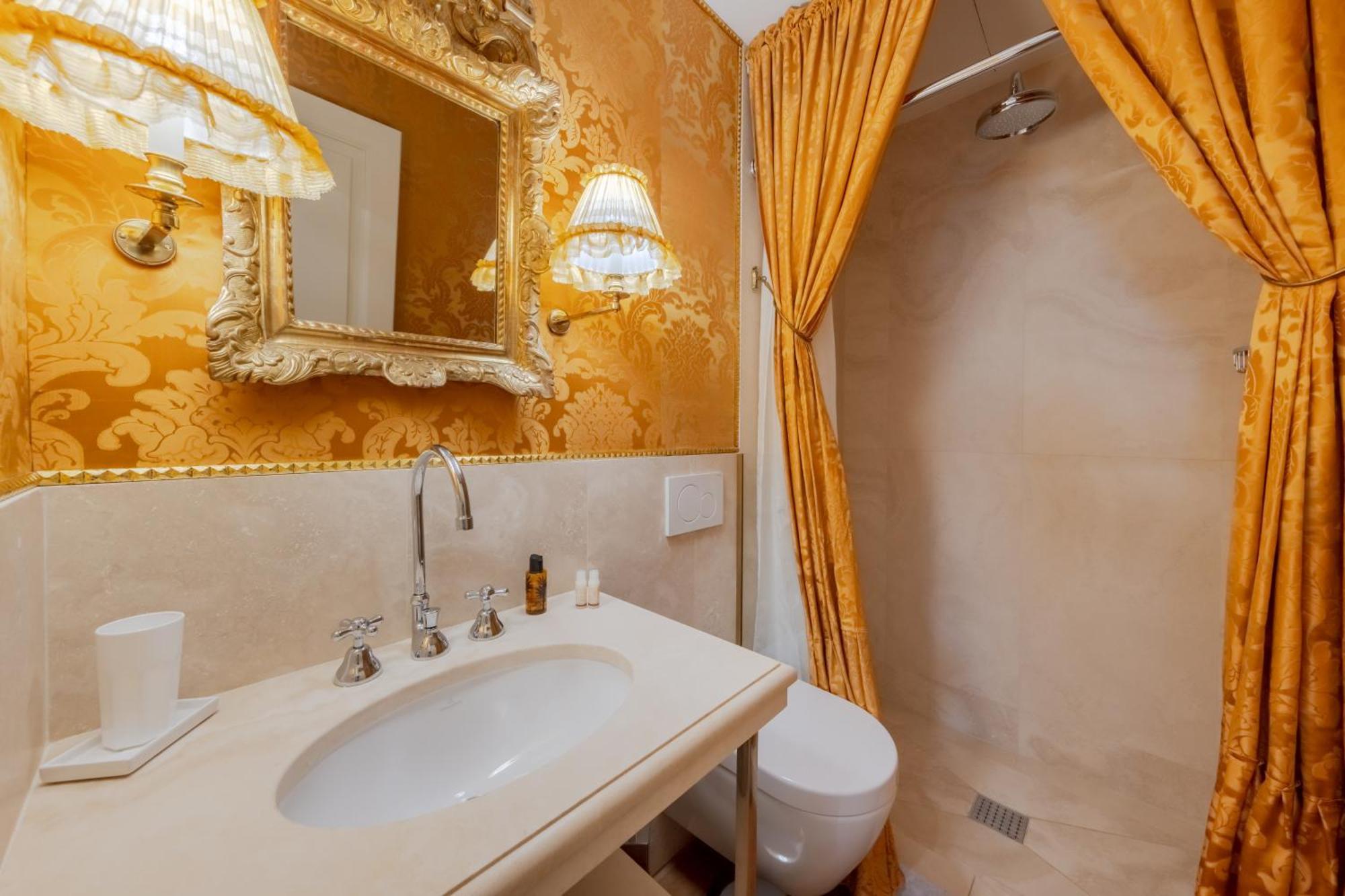Palazzo Bartolommei Dimora Storica Centralissima Apartment