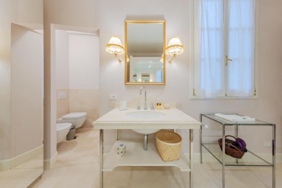 Palazzo Bartolommei Dimora Storica Centralissima Apartment