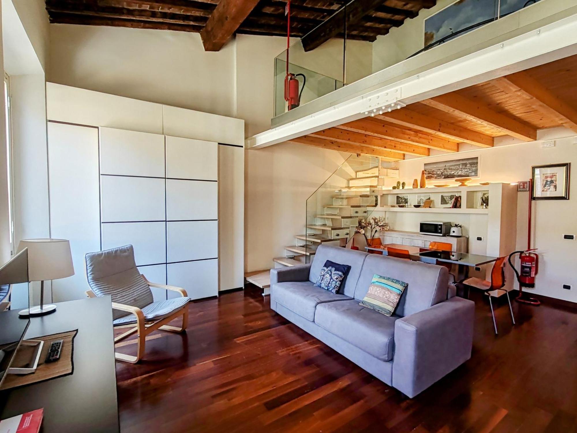 Cavour Mezzanine By 360rentals Apartment