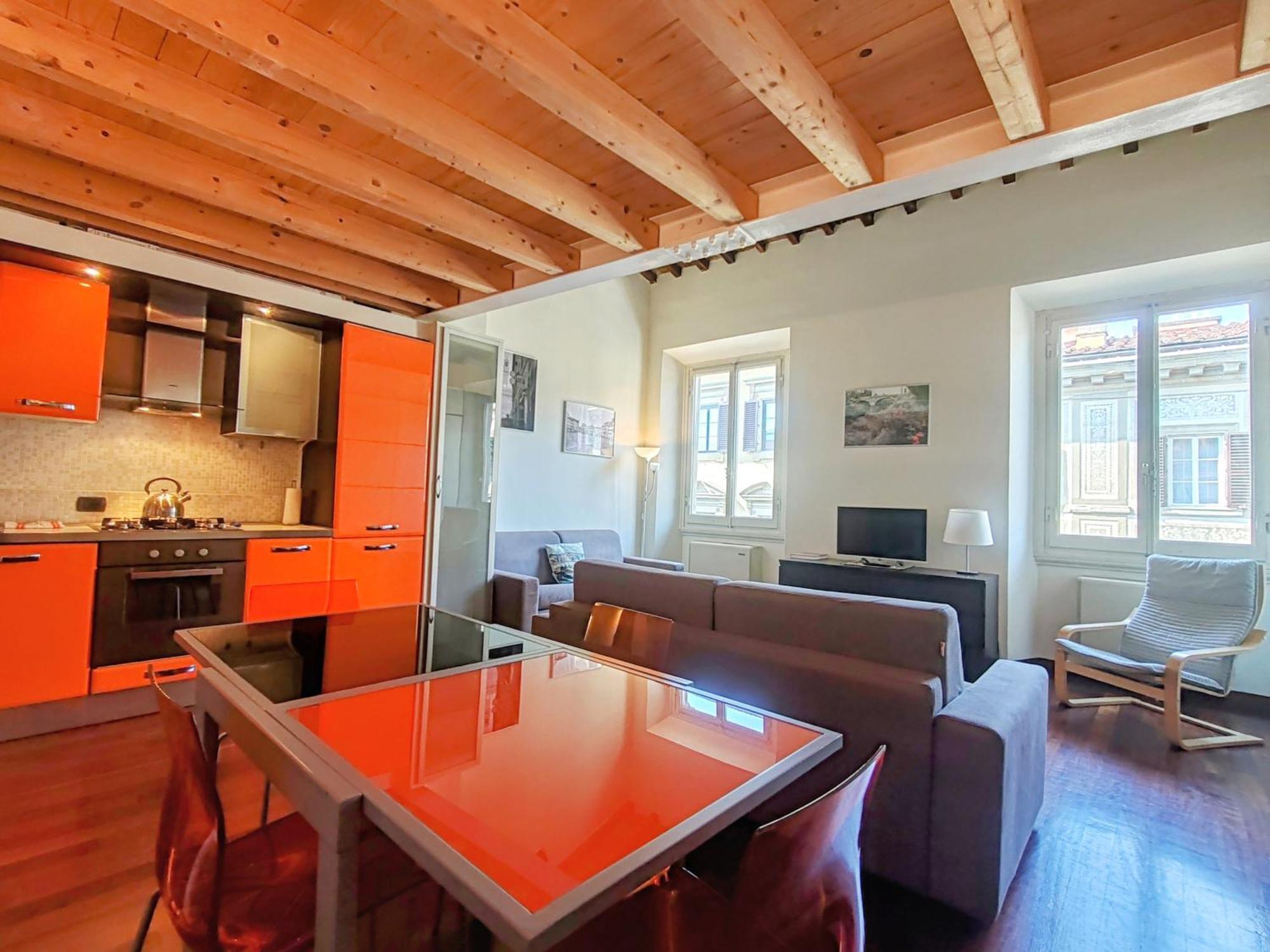 Cavour Mezzanine By 360rentals *