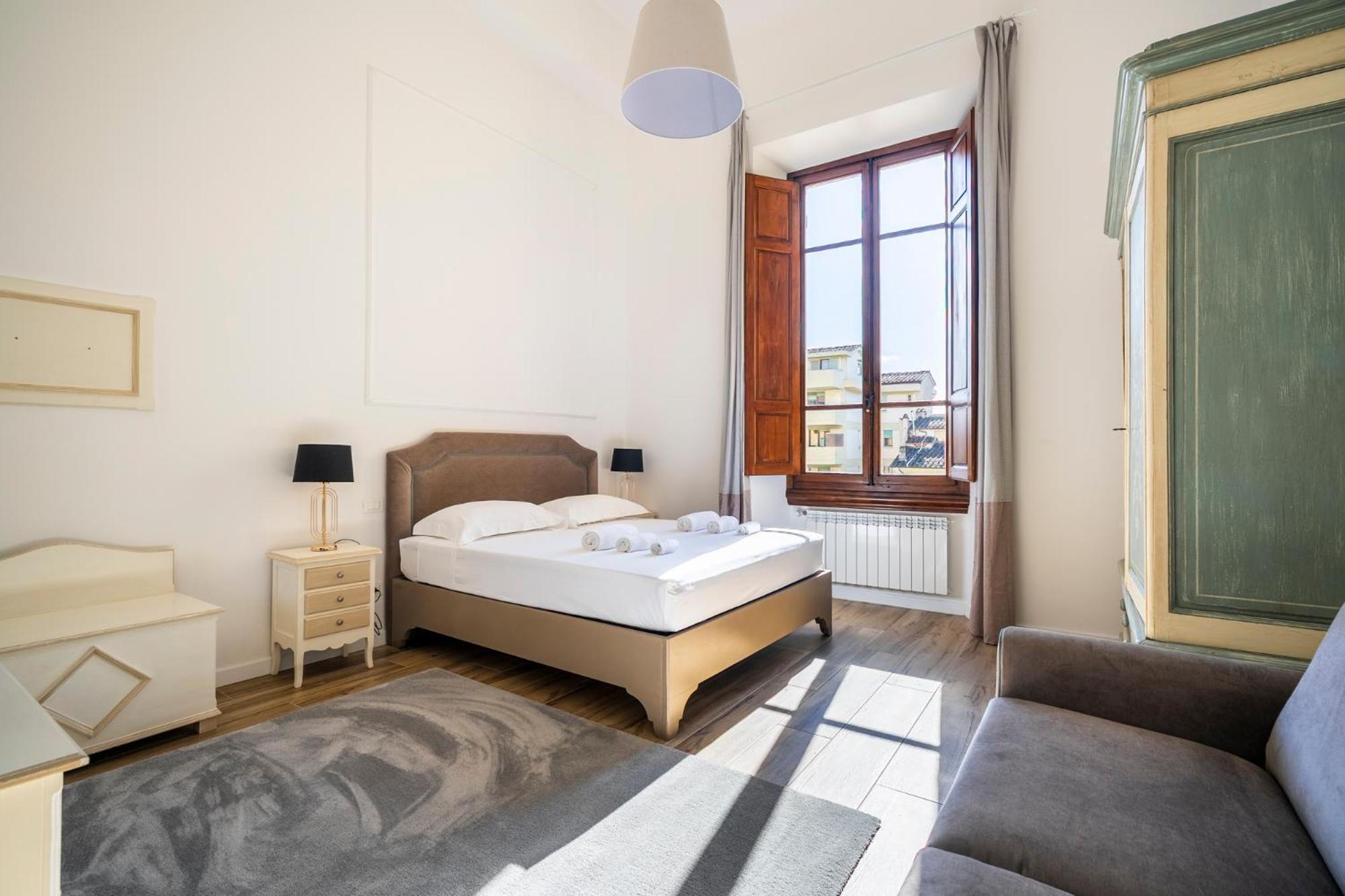 Grand Royal Apartment Florence