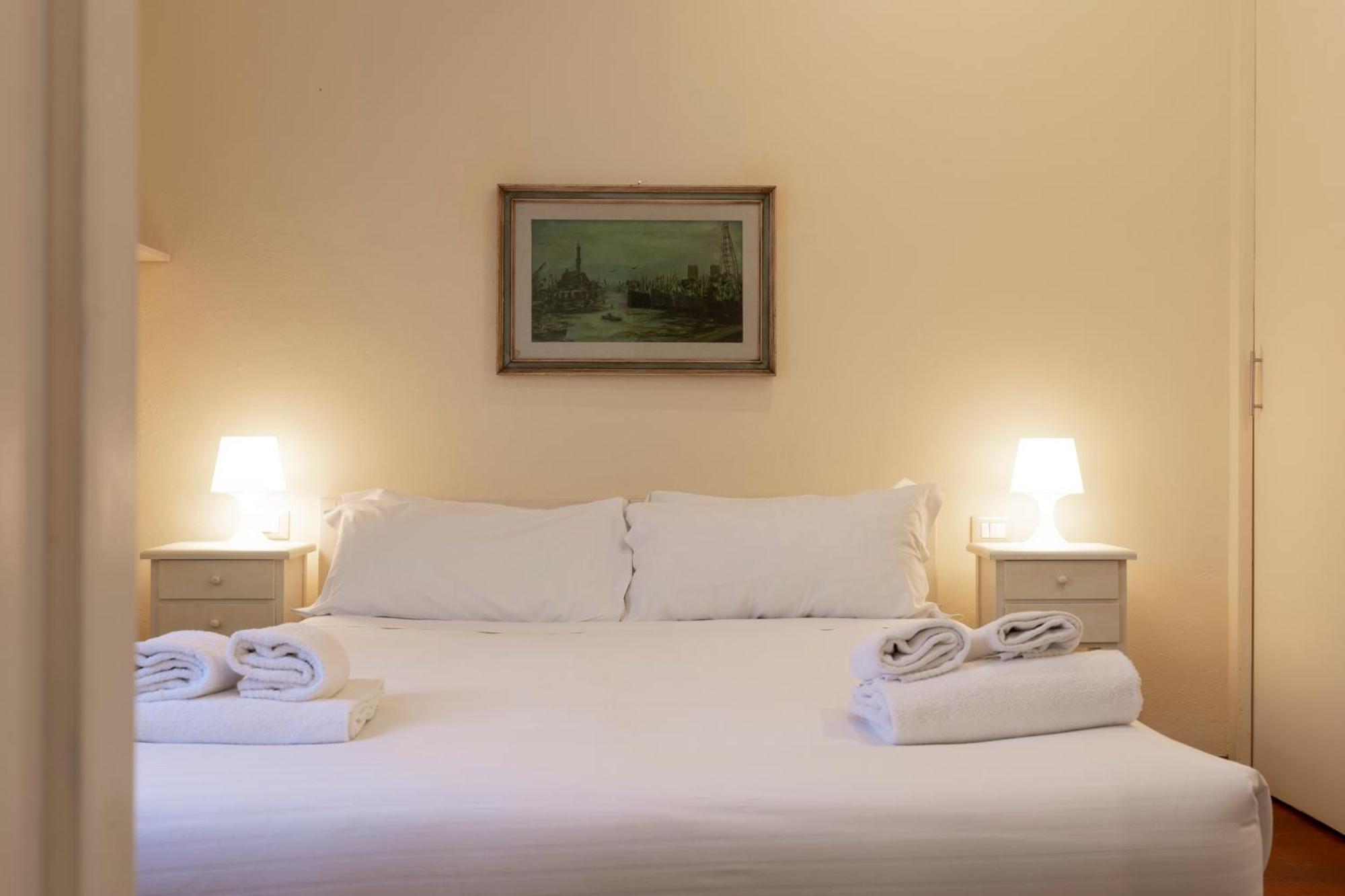 Sweet House In Petrarca Street Apartment