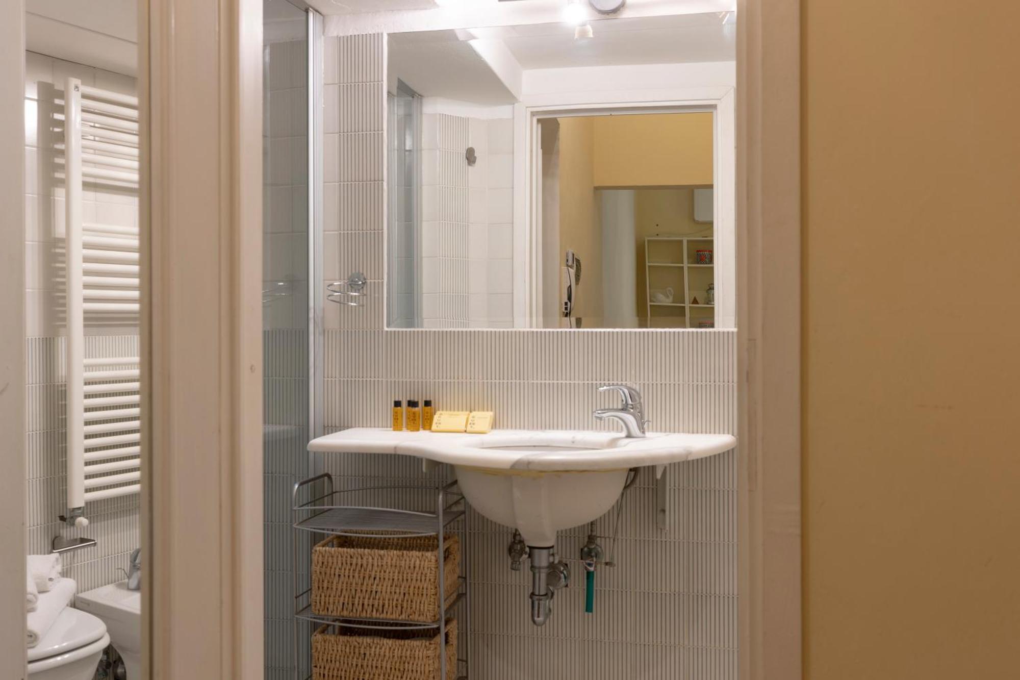 Sweet House In Petrarca Street Apartment Florence