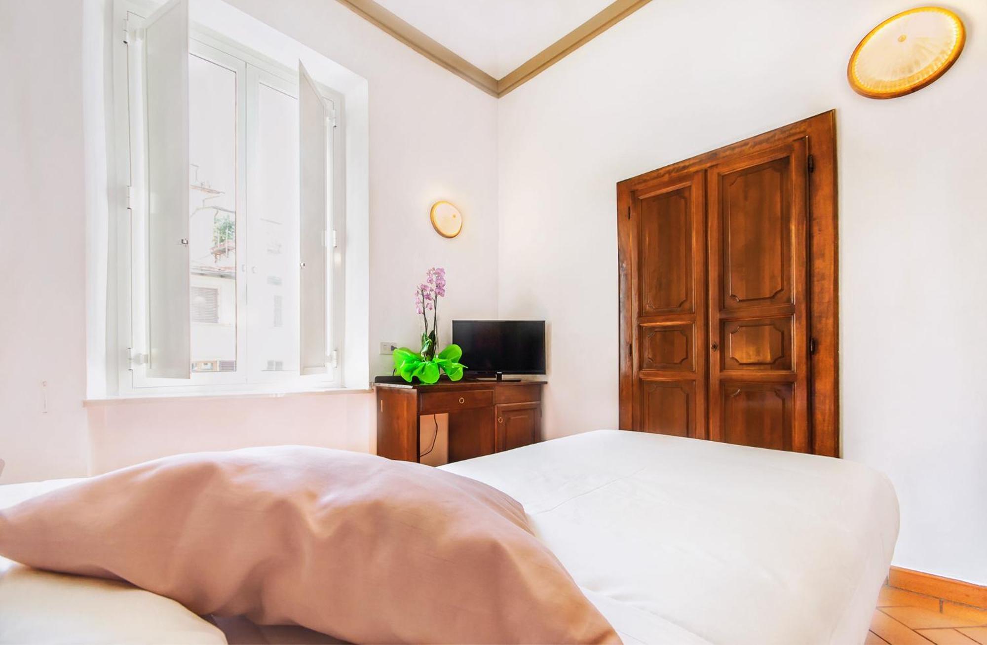 Costantini Hotel 2*