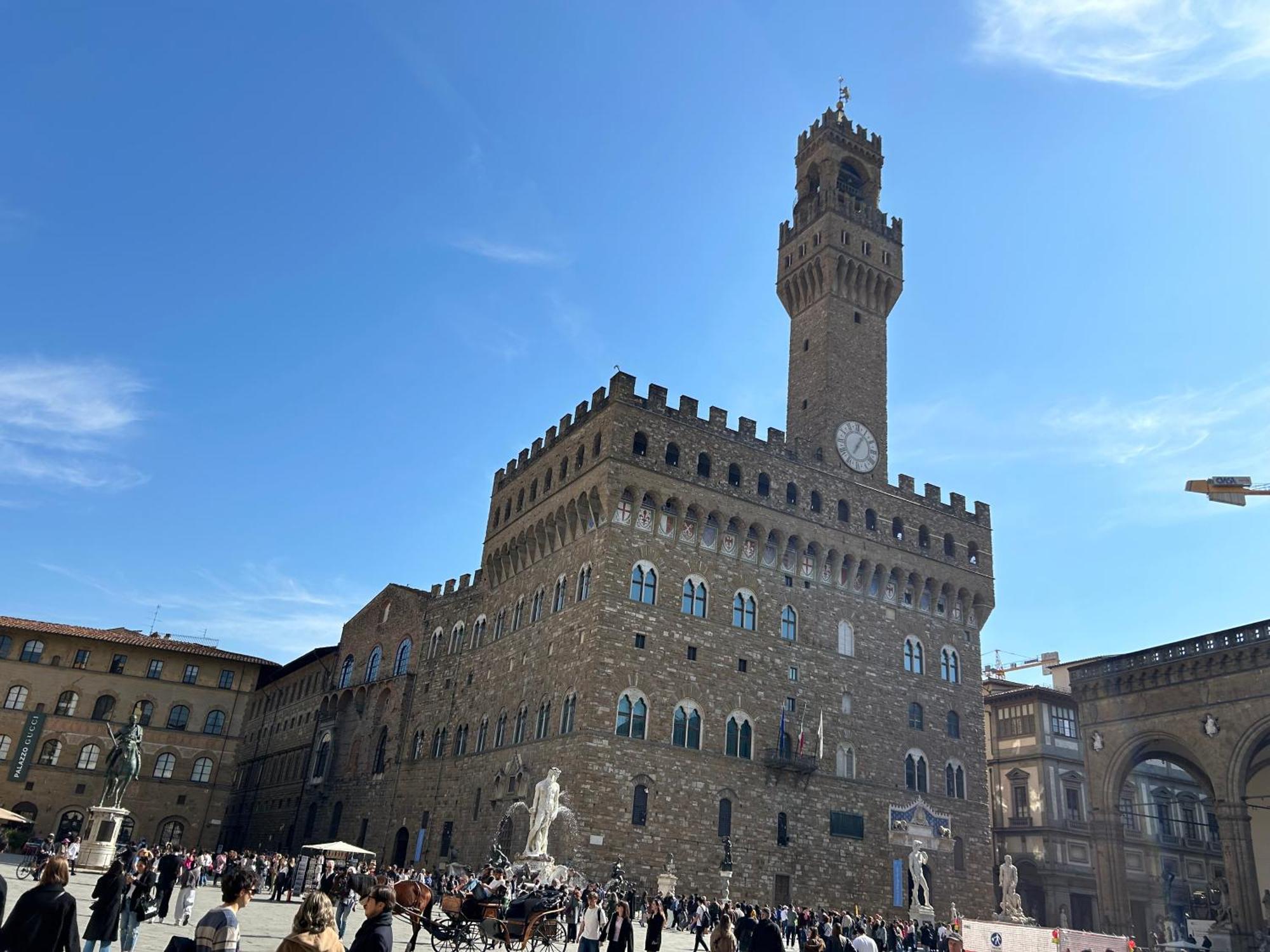 Betty Charming Modern Near Piazza Della Liberta Apartment