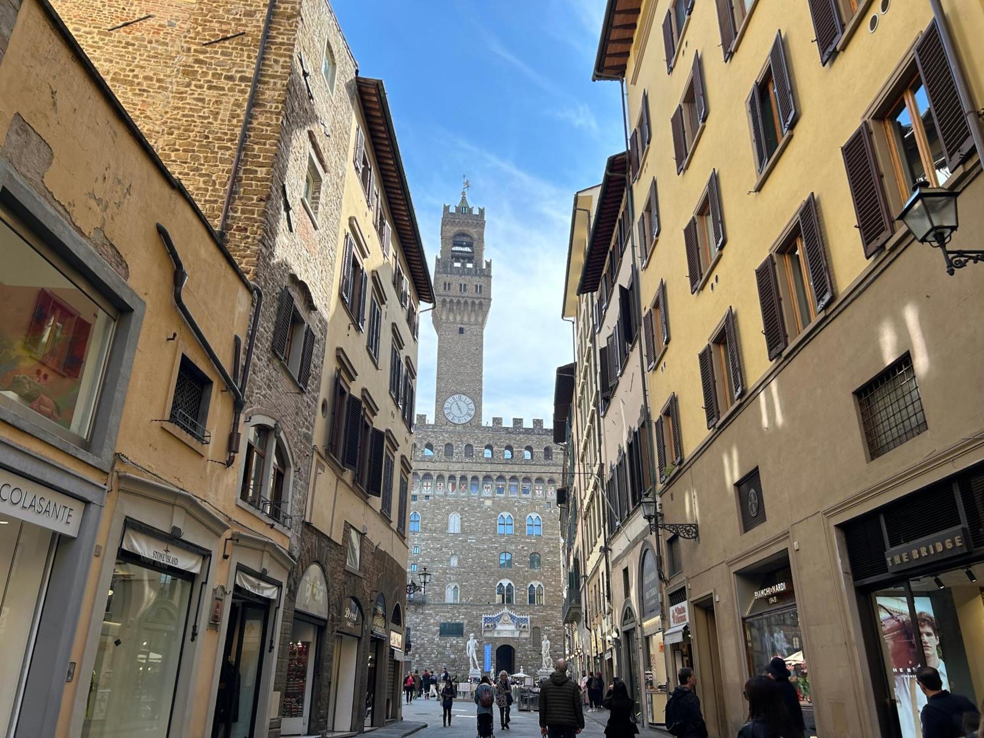 Apartment Betty Charming Modern Near Piazza Della Liberta Florence