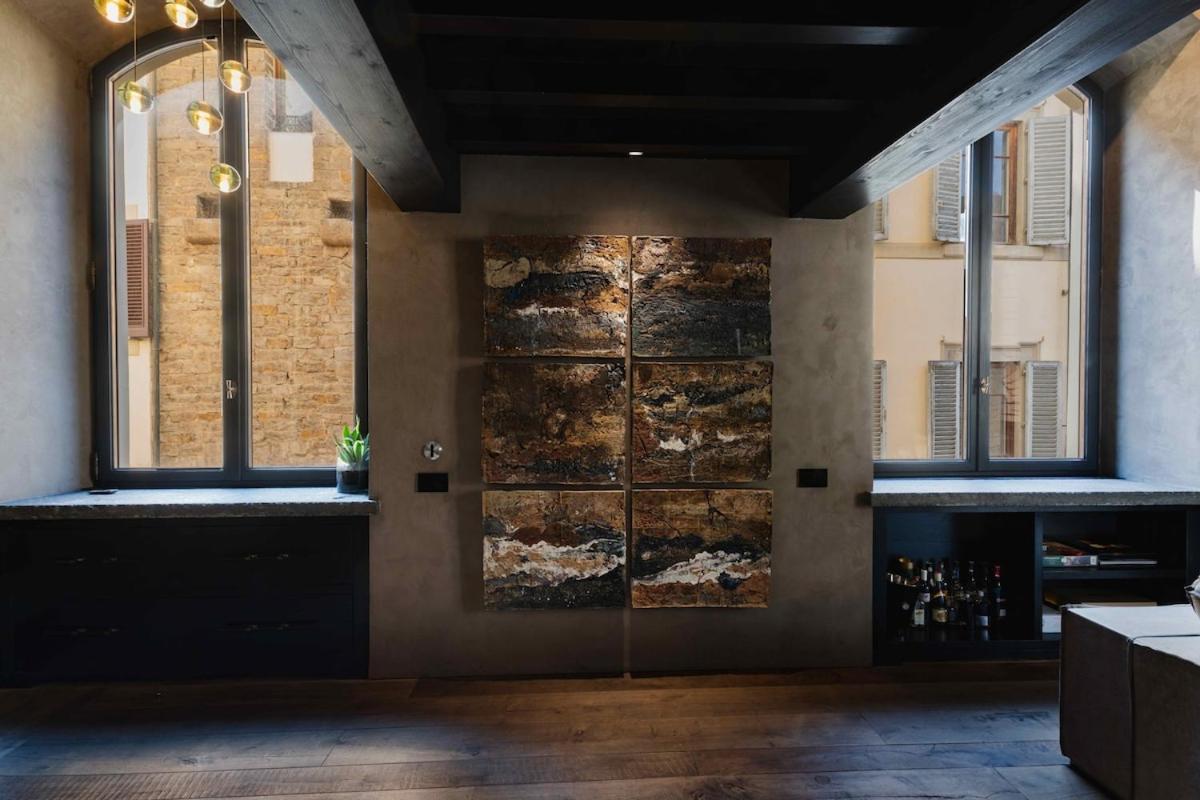 Strozzi Luxury View, Re Collection