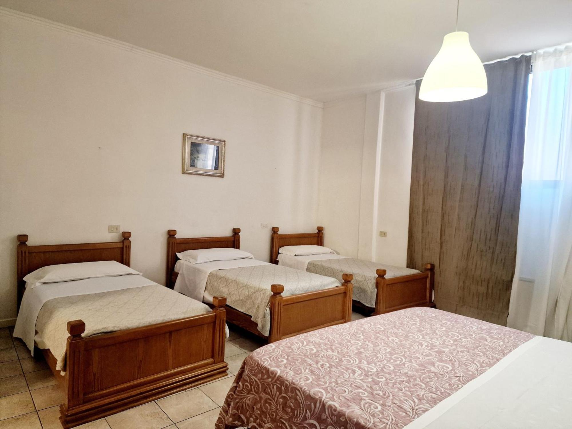 2000 Hotel Florence