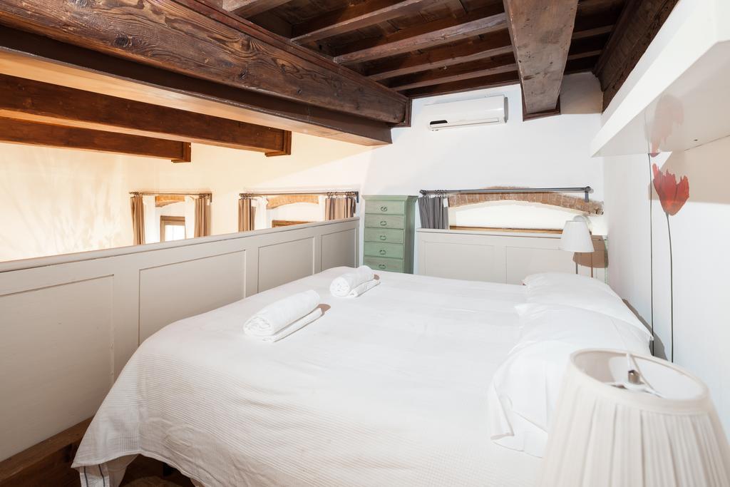 Apartment Lambertesca *