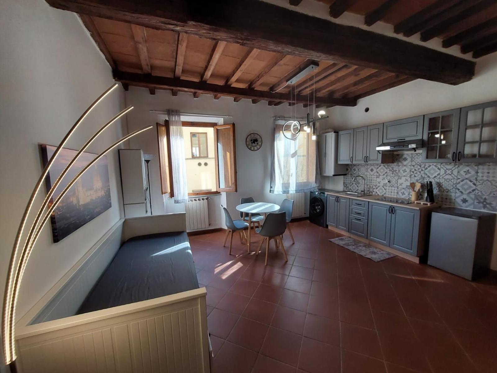 Old Bridge, By Short Holidays Apartment Florence