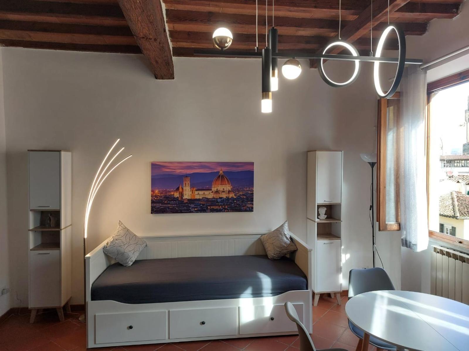 Old Bridge, By Short Holidays Apartment Florence