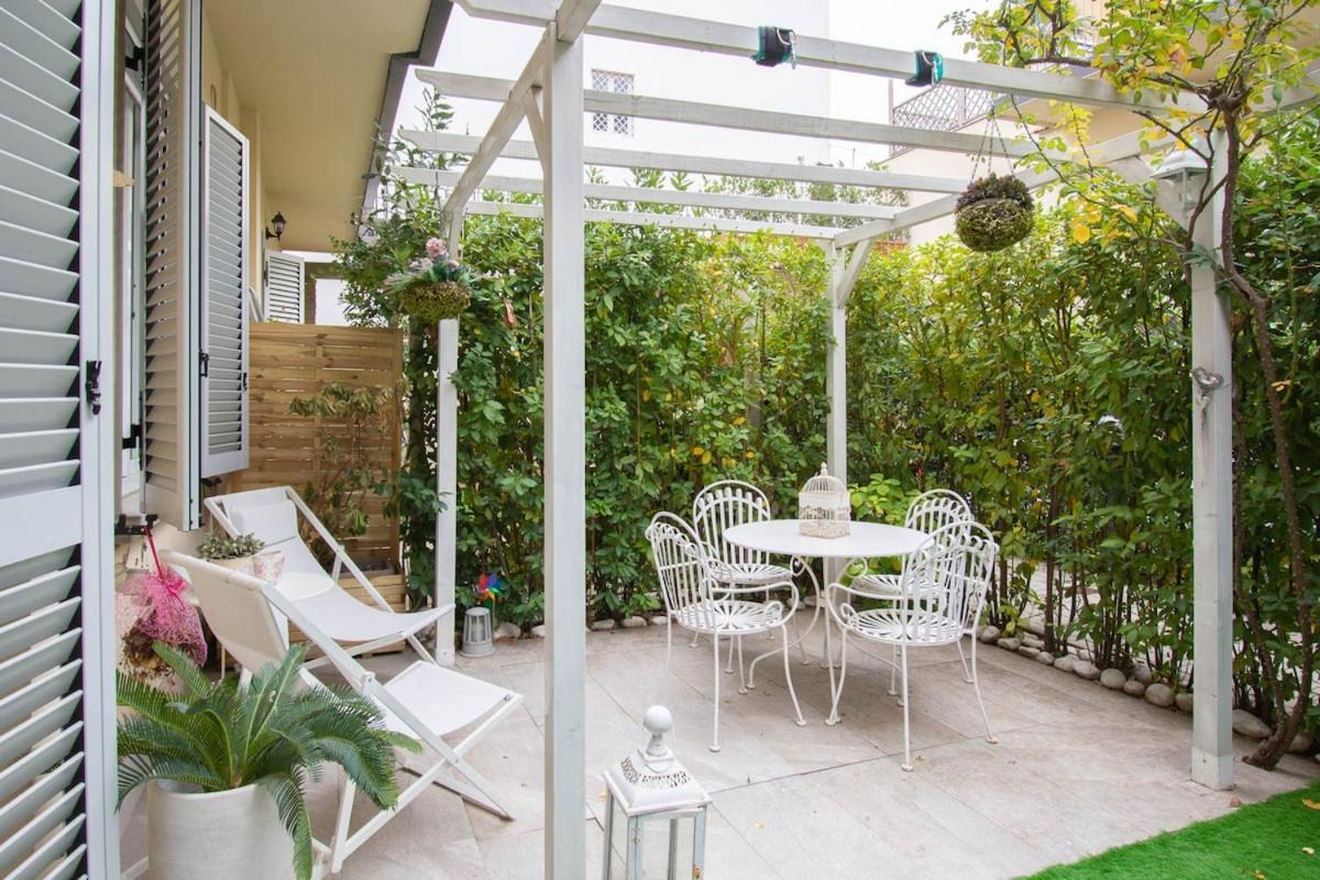 Apartment Stylish 2 Bedroom Flat - Garden *