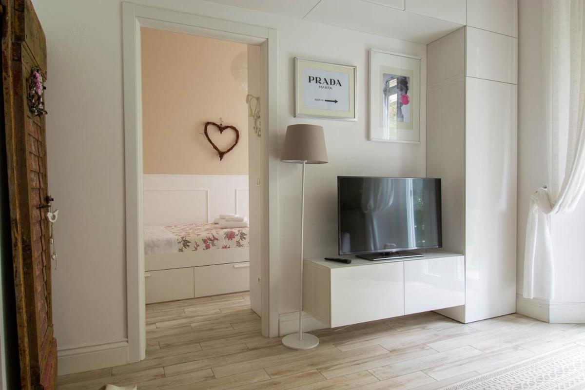 Apartment Stylish 2 Bedroom Flat - Garden *