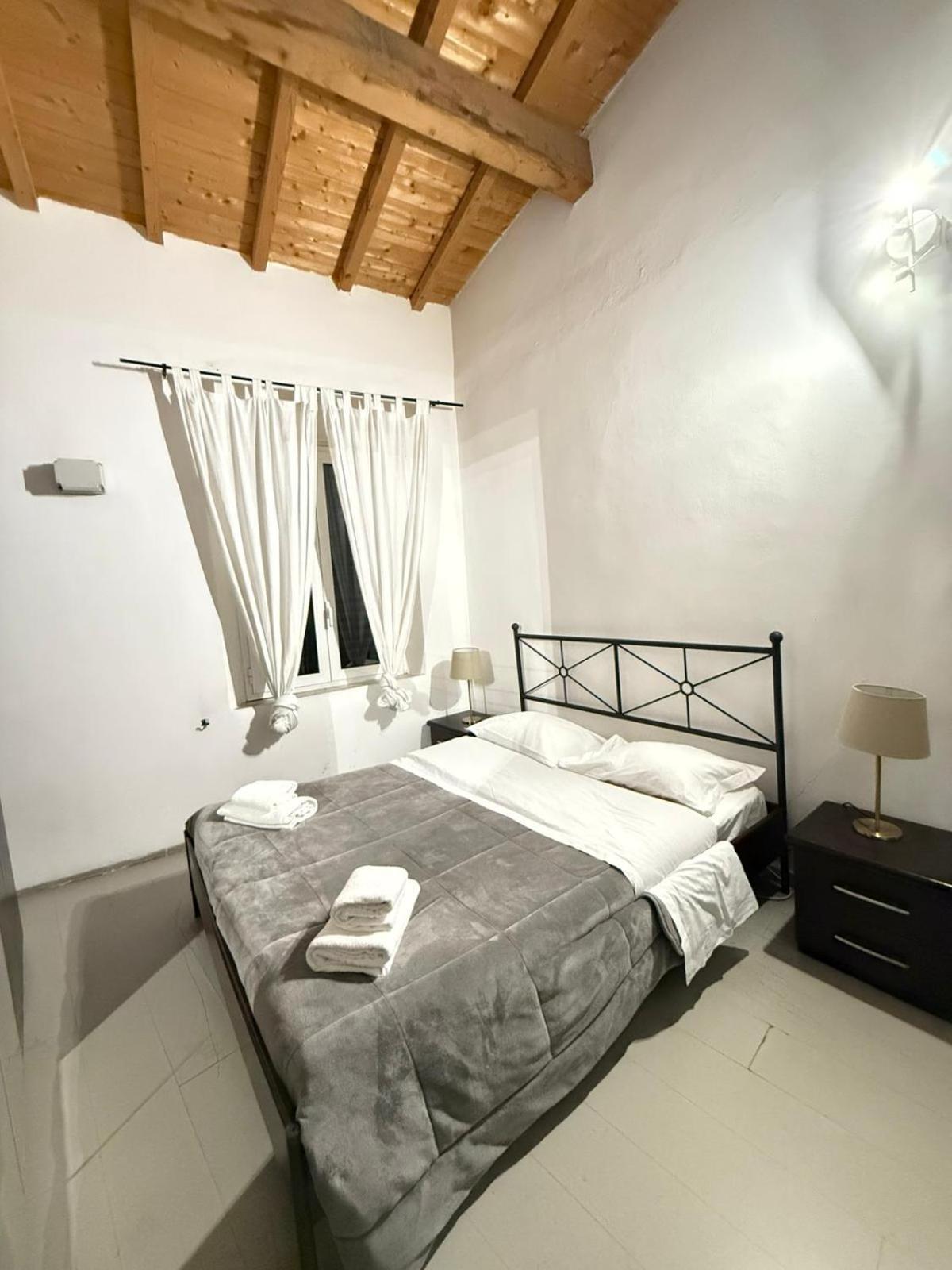 Three Bedroom In Center Appartement *