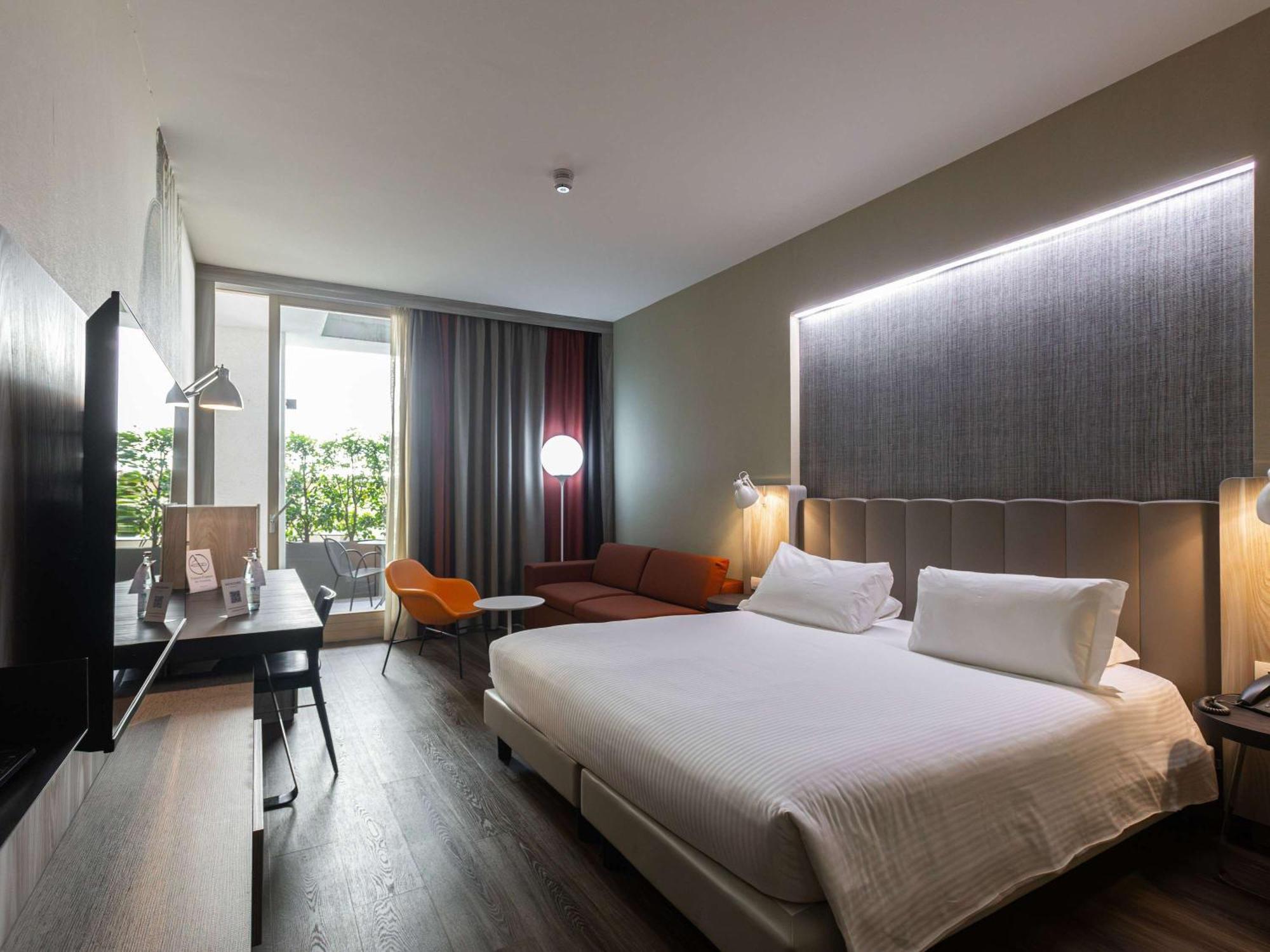 Mercure Centro Hotel 4*