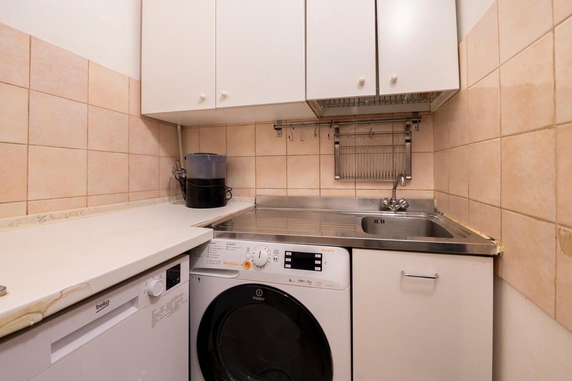 Maison d'hôtes Caravaggio- Con Bagno Privato In Condiviso Oltrarno Florence