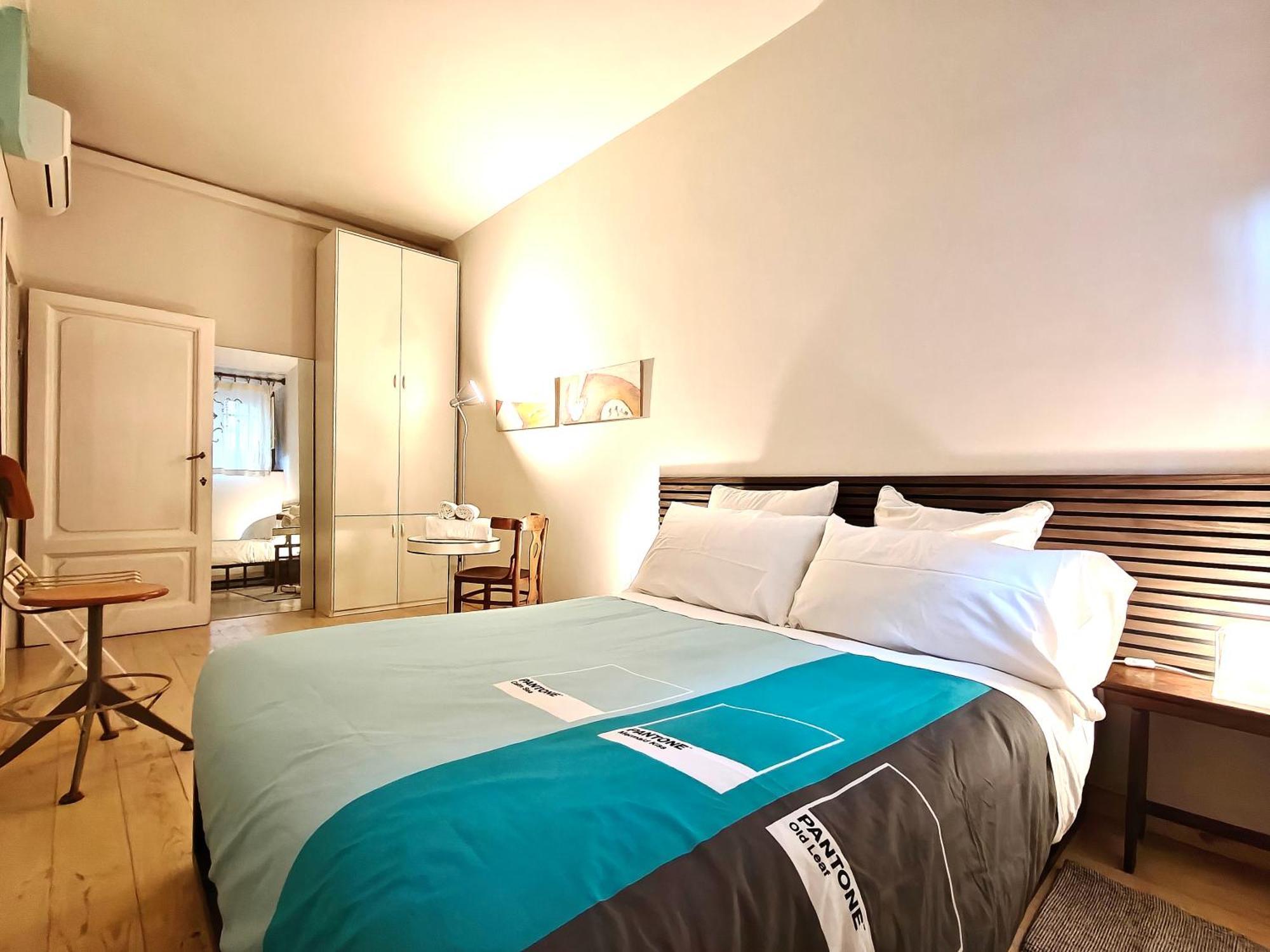 Mazzini Charming Getaway With Courtyard Apartment Florence