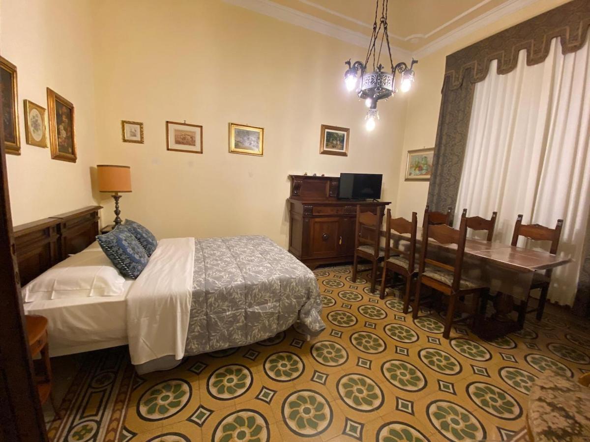 Apartment Nobility In The Heart Of Florence! *