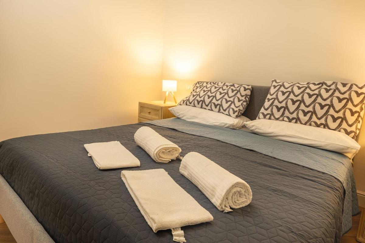 Appartement Modern Two-room Near Station And Airport *