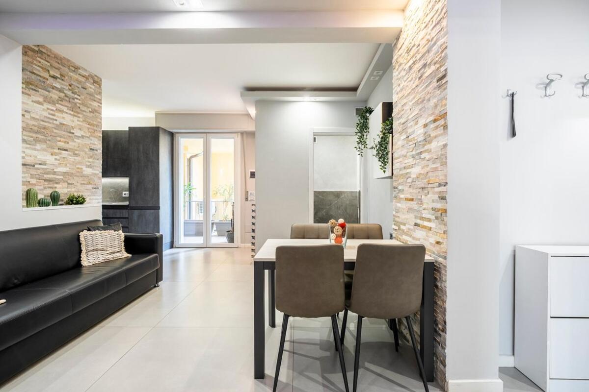 New - 2 Min Metro Batoni - Luxury Con Posto Auto *