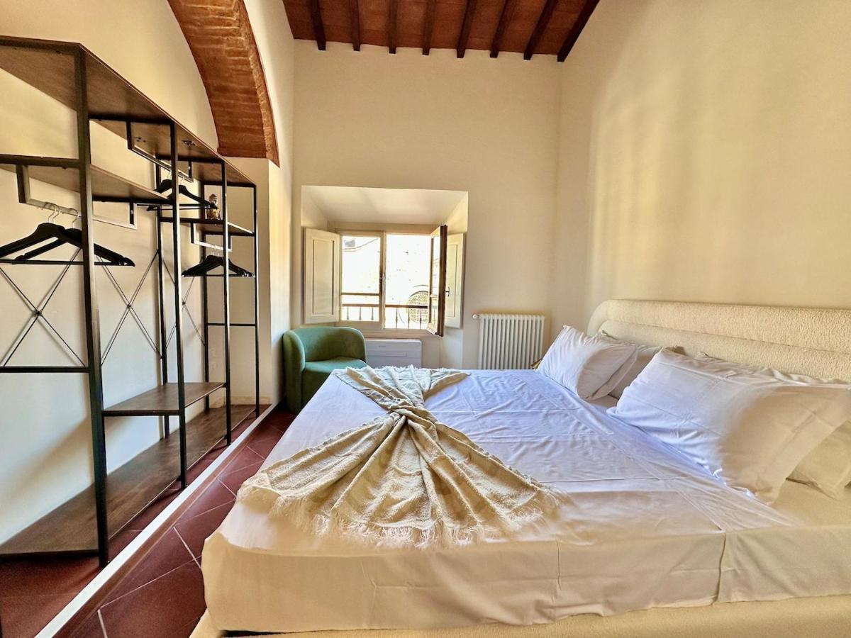 Apartment Ad Rondinelli, *