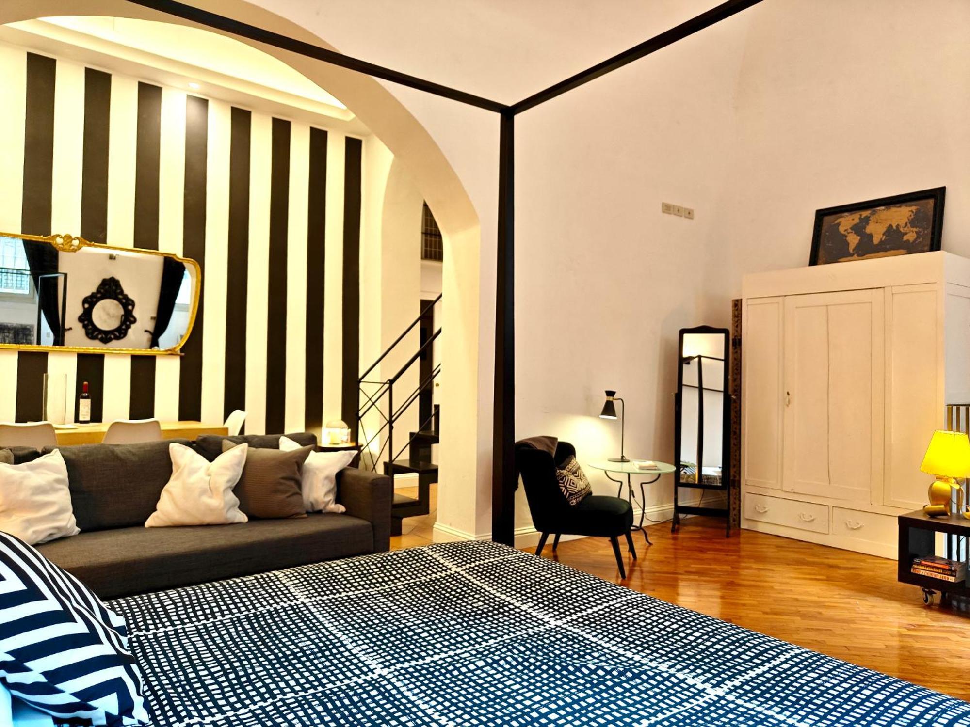 Chic Mamma Luxury Loft Apartment Florence