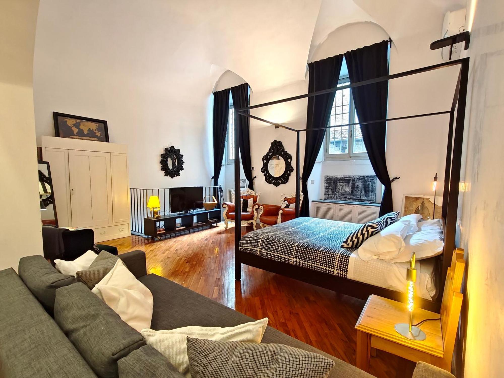 Apartment Chic Mamma Luxury Loft