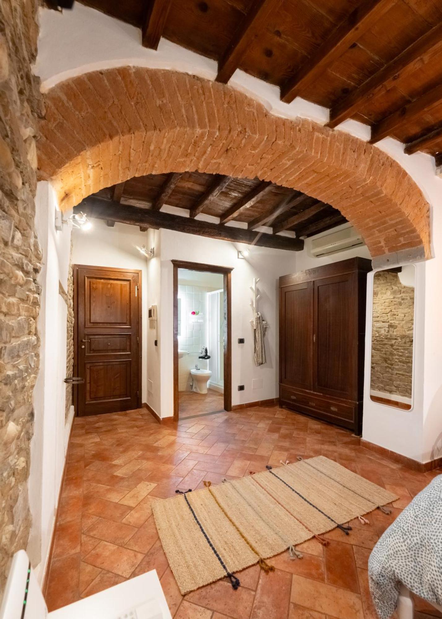 Apartment Keys Of Italy - San Frediano 38 - Monolocale Silenzioso In Oltrarno Florence