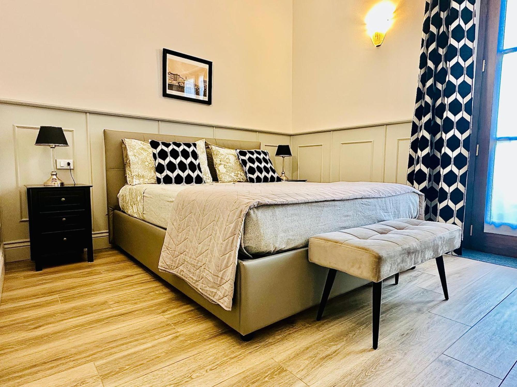 Guest house Cozy Room With Ensuite & Outdoor Space Florence