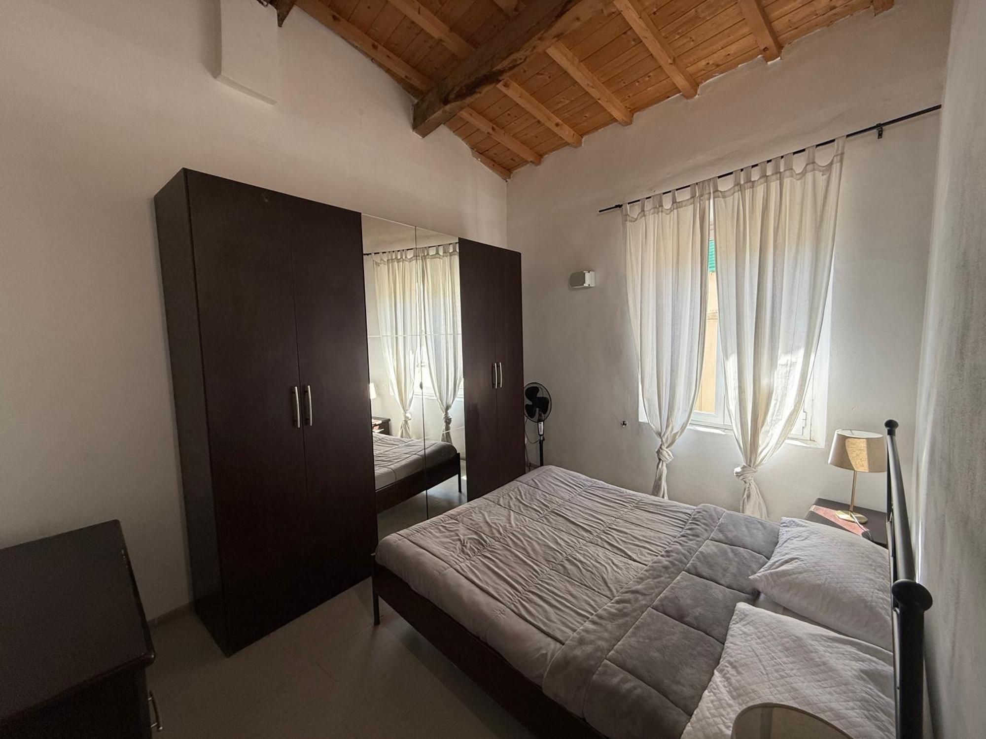 Appartement Three Bedroom In Center