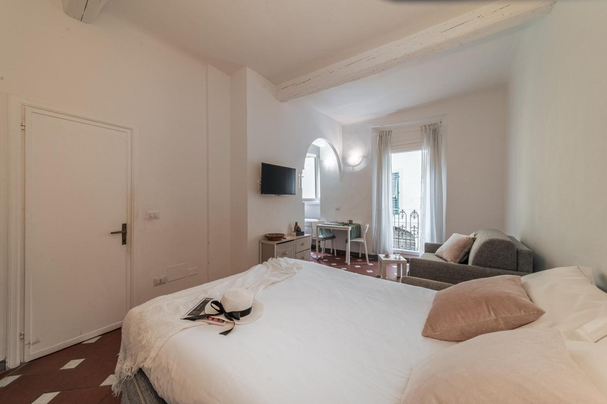 The Florentine Backpacker Apartment *