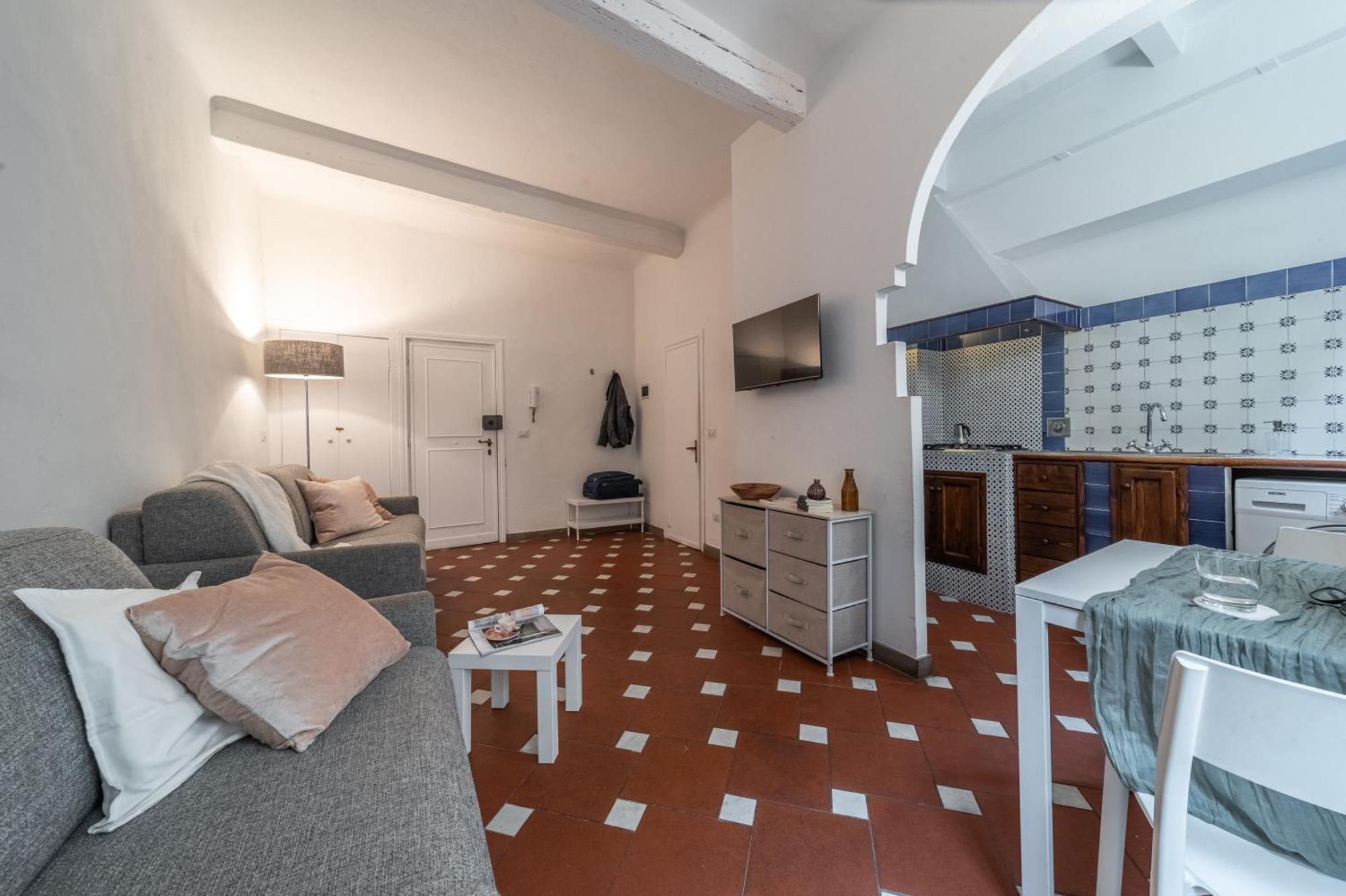 The Florentine Backpacker Apartment