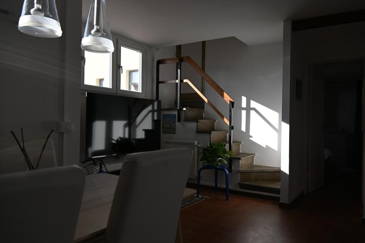 Apartment Small Penthouse With A Terrace