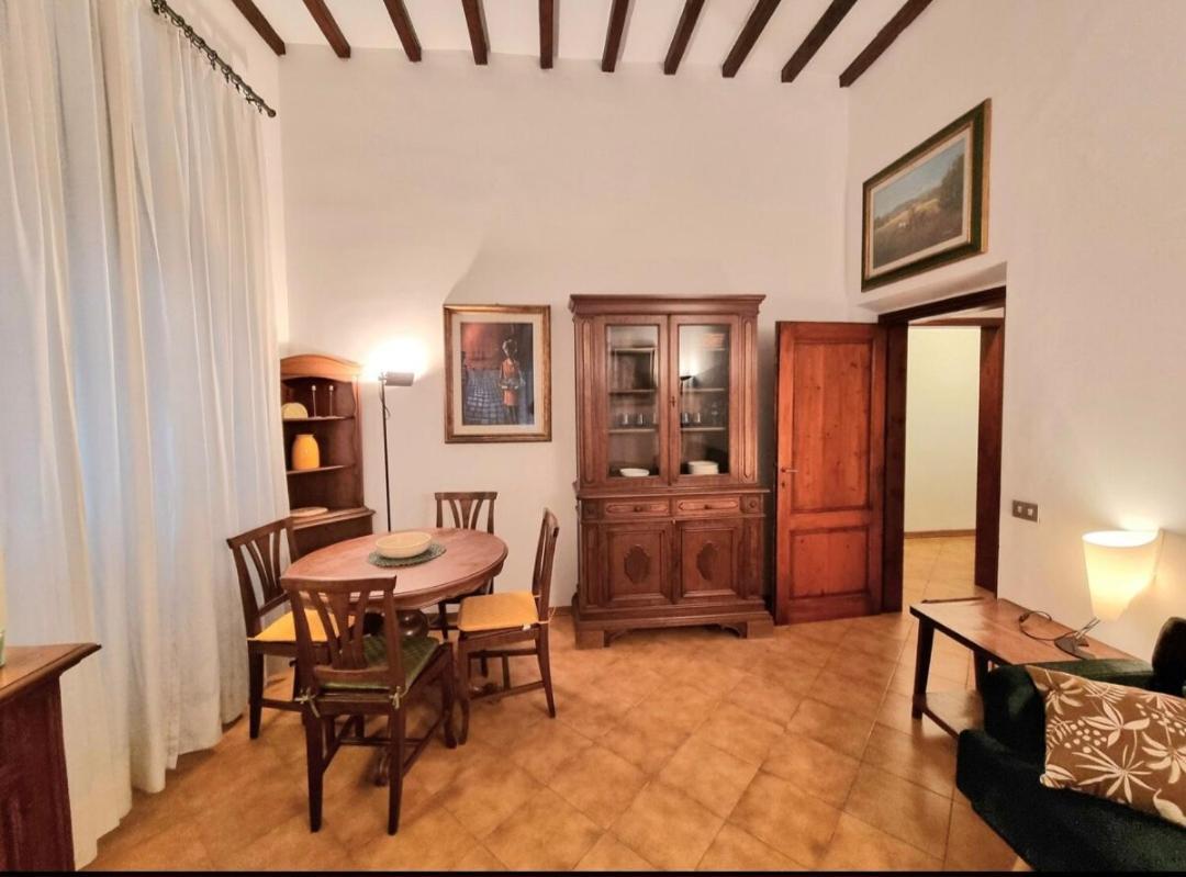 Piazza Della Passera In Apartment *