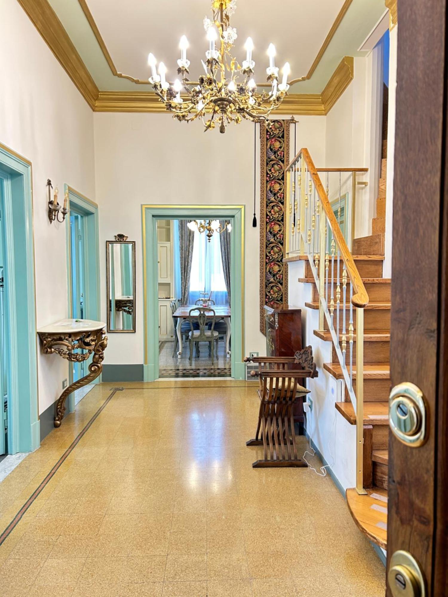 Apartment Florentine Penthouse By Florencehospitality Com Florence