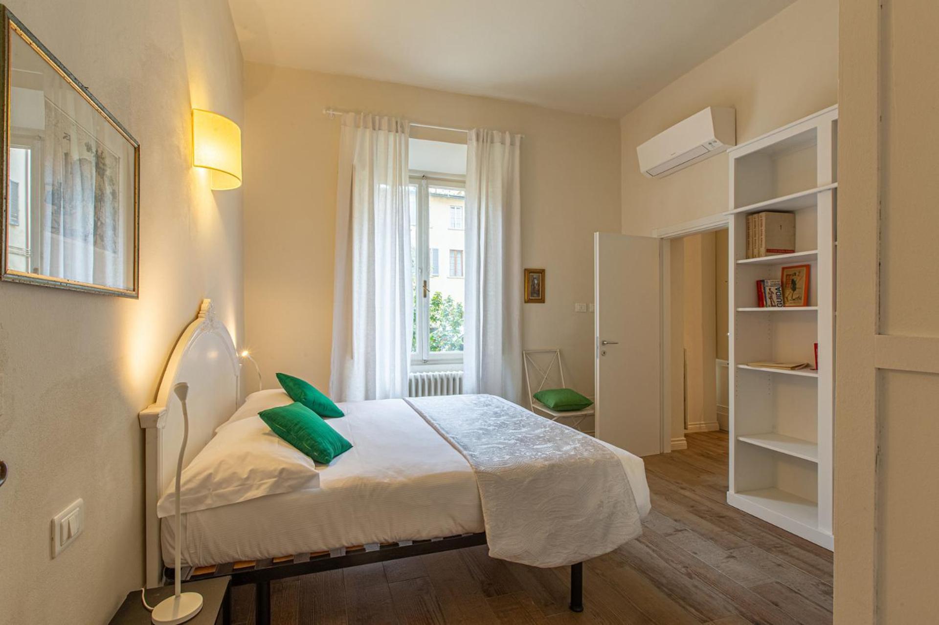 Florence- The Vintage Nook Apartment