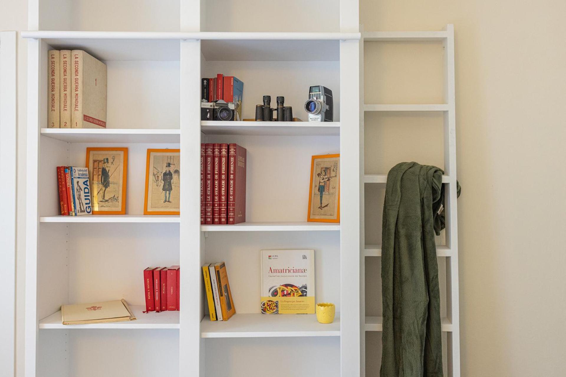 Florence- The Vintage Nook Apartment
