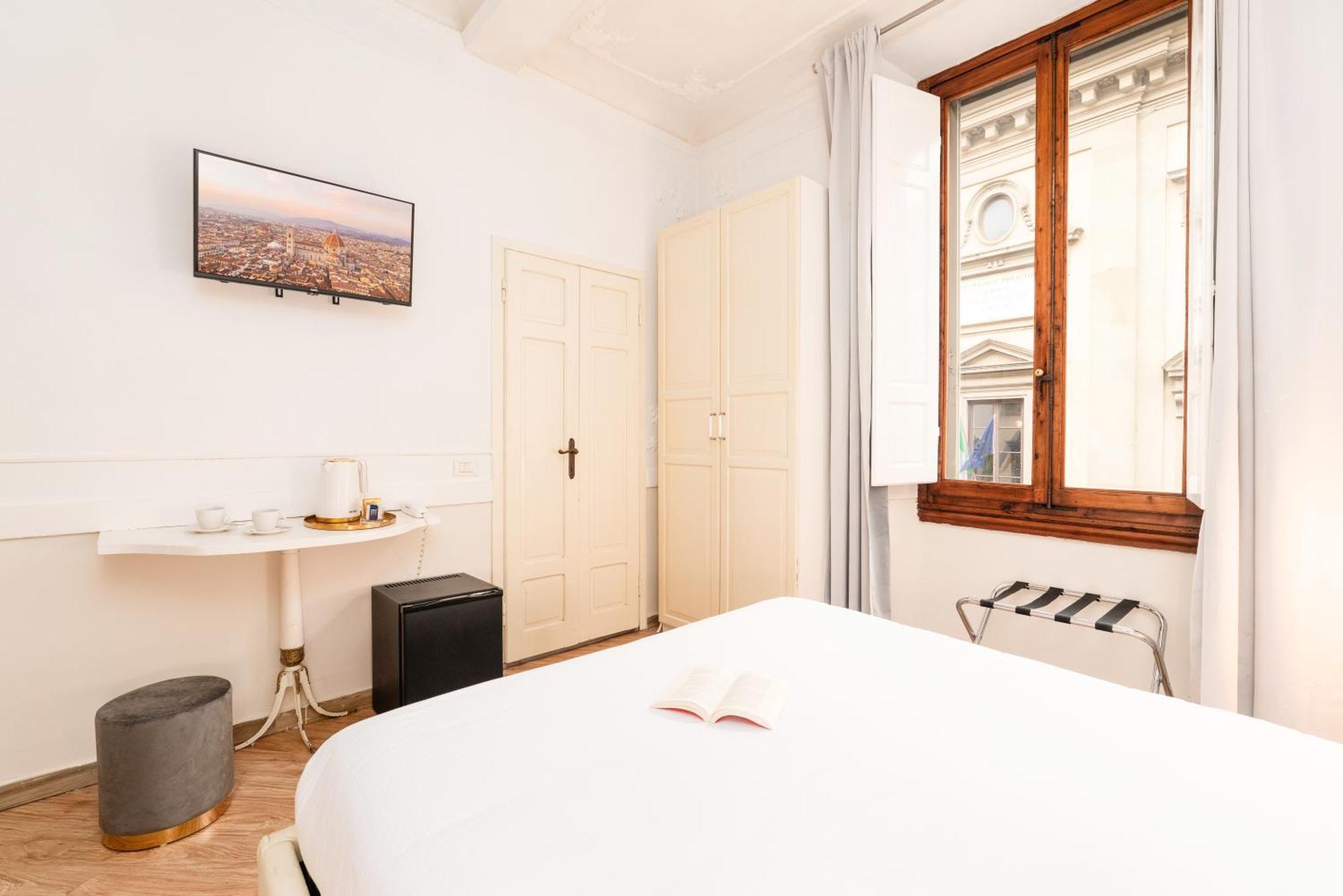 Residenza Conte Di Cavour & Rooftop Guest house