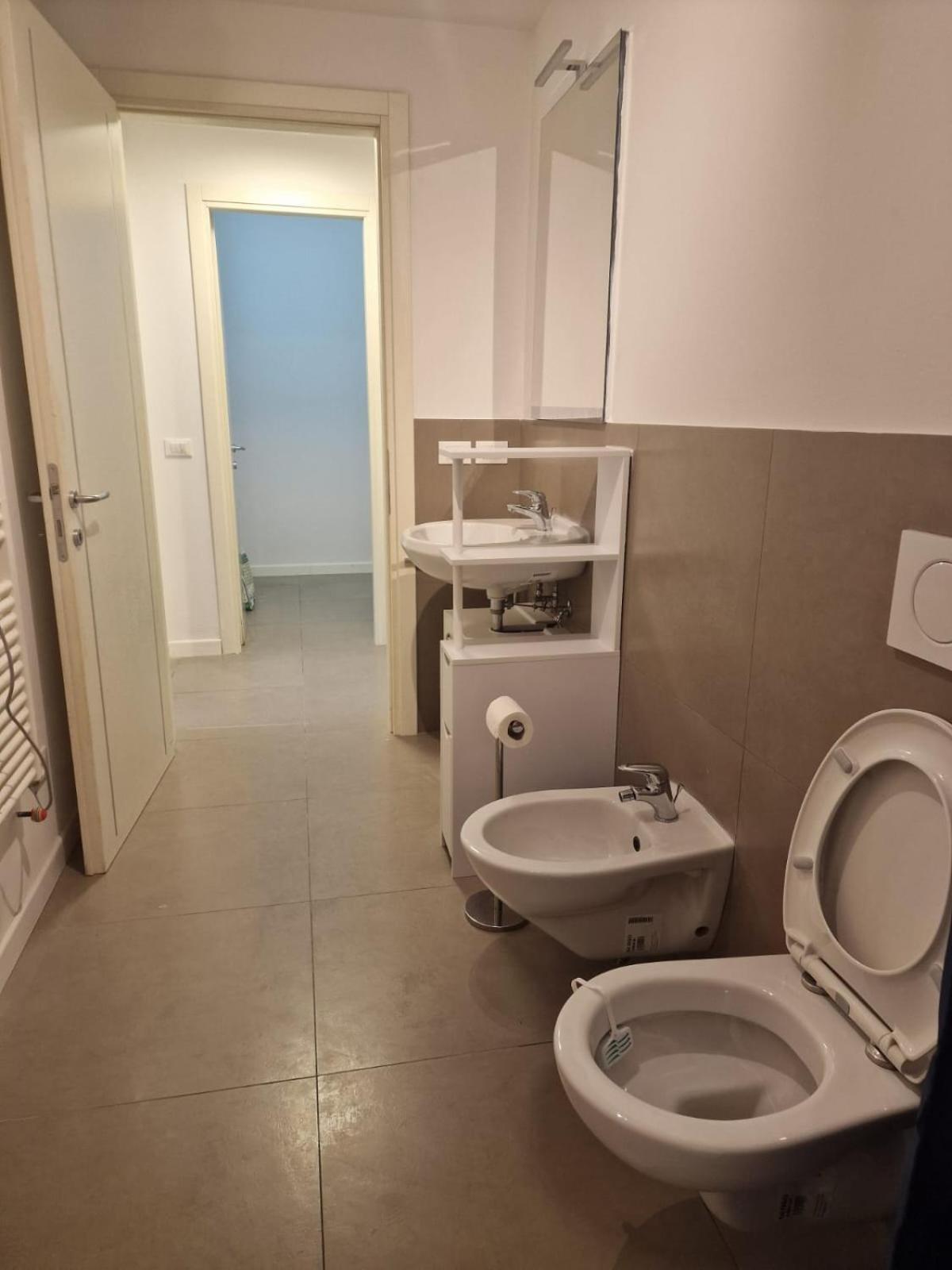 Ricky-lerua Apartment *