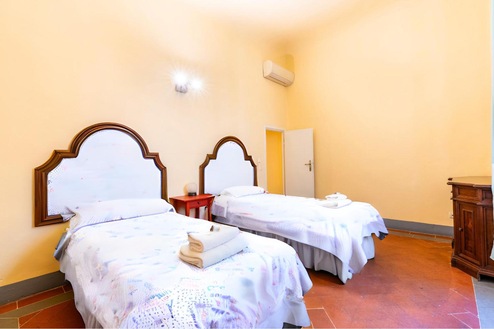 The Luxury Historic Palace Of Santa Croce Appartement *