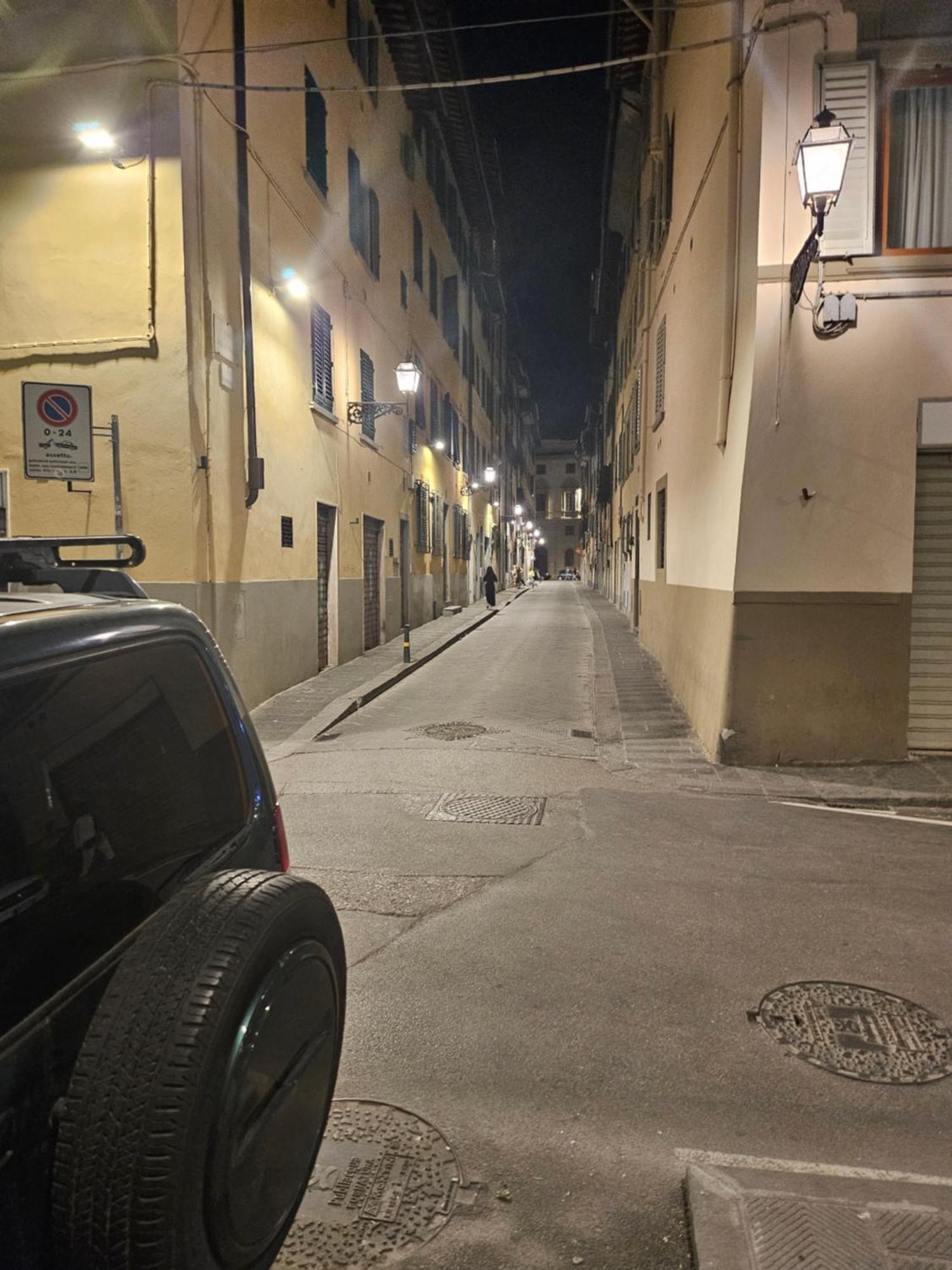 Appartement Mini Very Close To The Train Station Florence