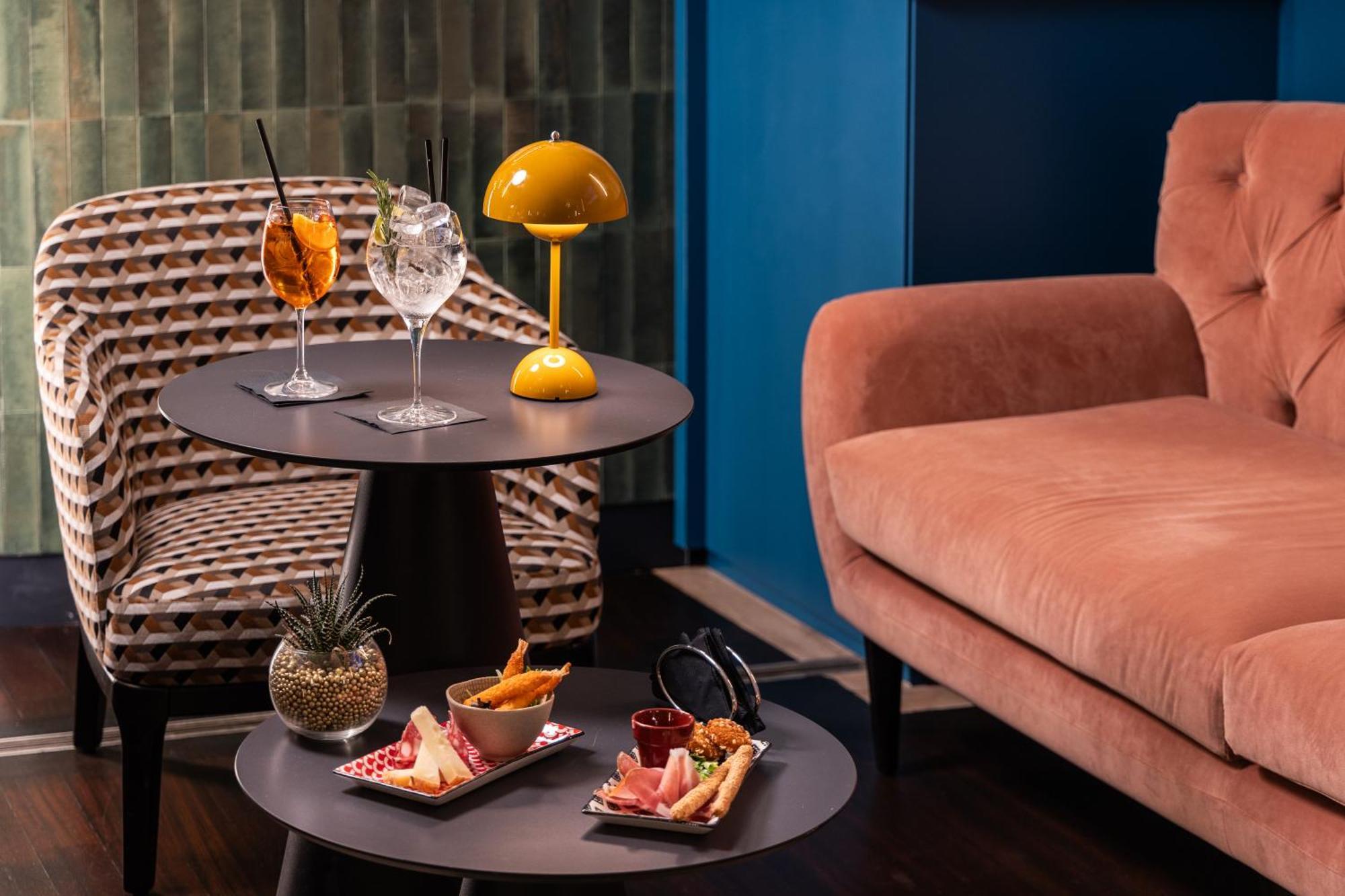Doubletree By Hilton Metropole Hotel 4*